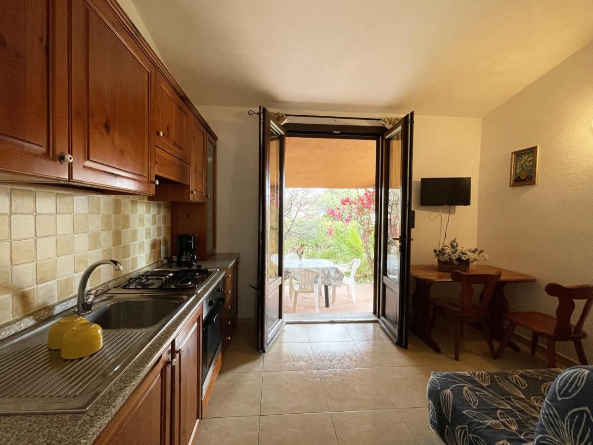Erika Villa Castiadas Exterior photo